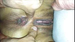 Busty nympho Lasirena69 کو کھولتا ہے کے لئے گدا مینوئل