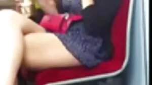 مشیل ایک نوجوان سرخ بالوں والی vixen پاگل