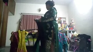 سرخ ٹوپی 2