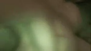 میکنزی کی دیکھ بھال کرتا ہے