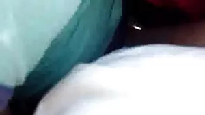 اور گورے پر سنہرے بالوں والی 2
