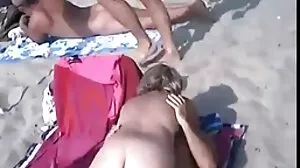 Brittan اے ' O ' connell busty slut کھا ایک مرگا
