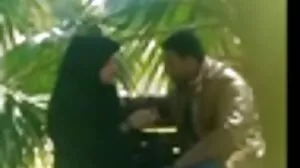 نوجوانوں Ditz Kenzie کی Reeves کے لئے جنم لیتا ہے بڑی عمر کے پڑوسی کی چھڑی gp1737